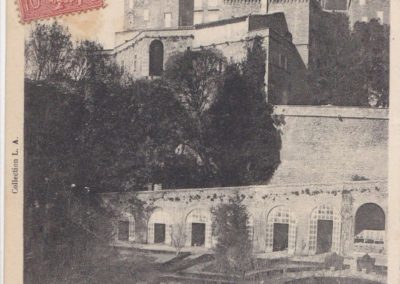 Le château de La Barben et ses jardins